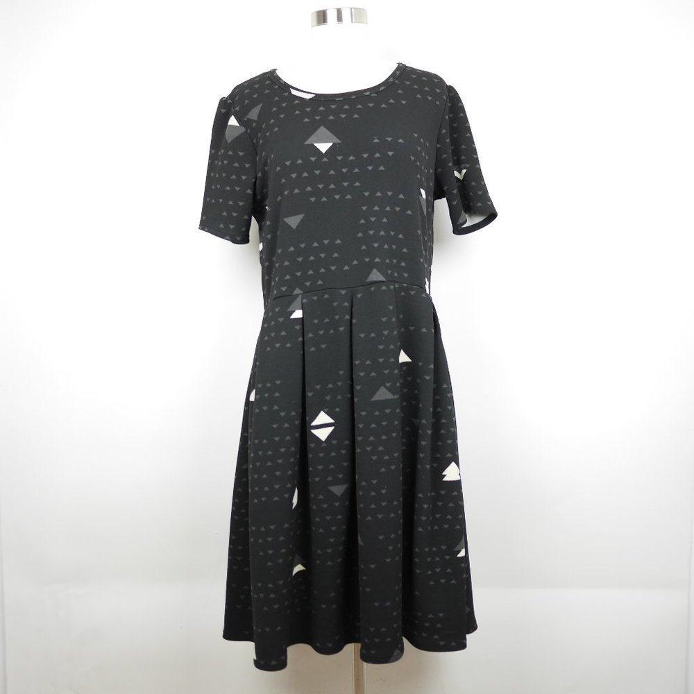 LULAROE AMELIA Women's 2XL Black & gray short sleeve fit & flared stretch dress